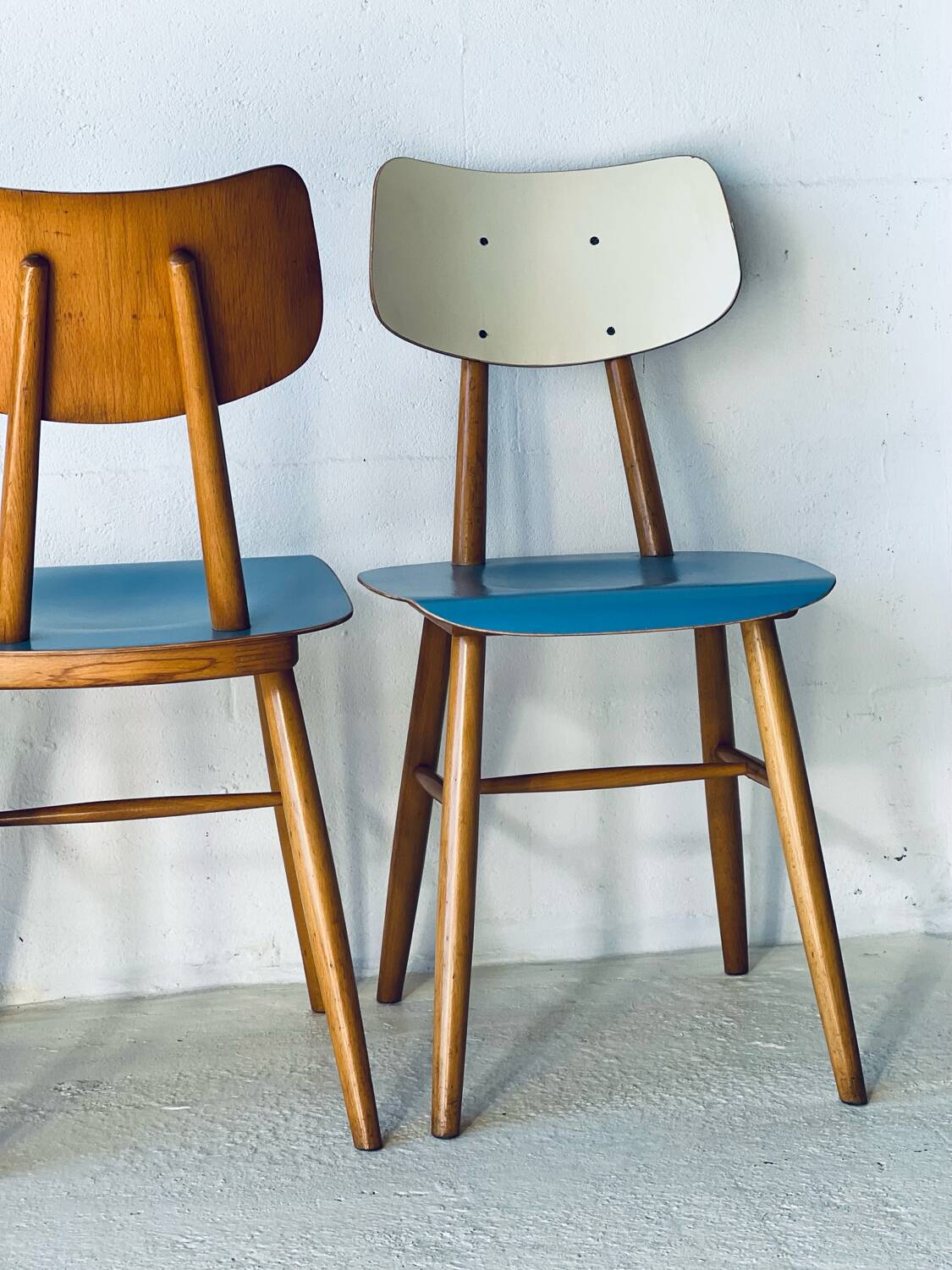 Chaises vintage par TON, 1960'