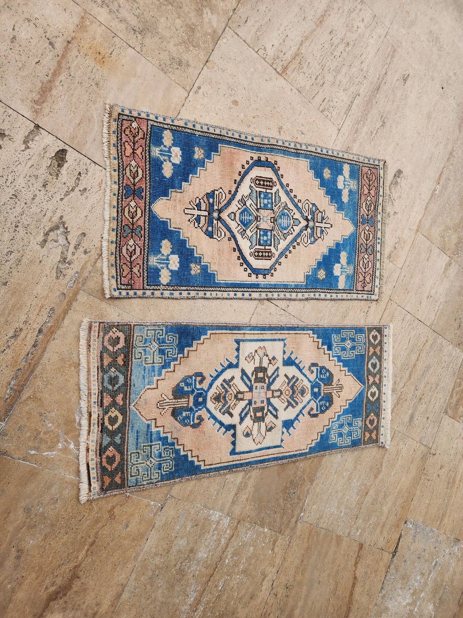 Set of 2 vintage handmade Turkish rugs 43x99 cm