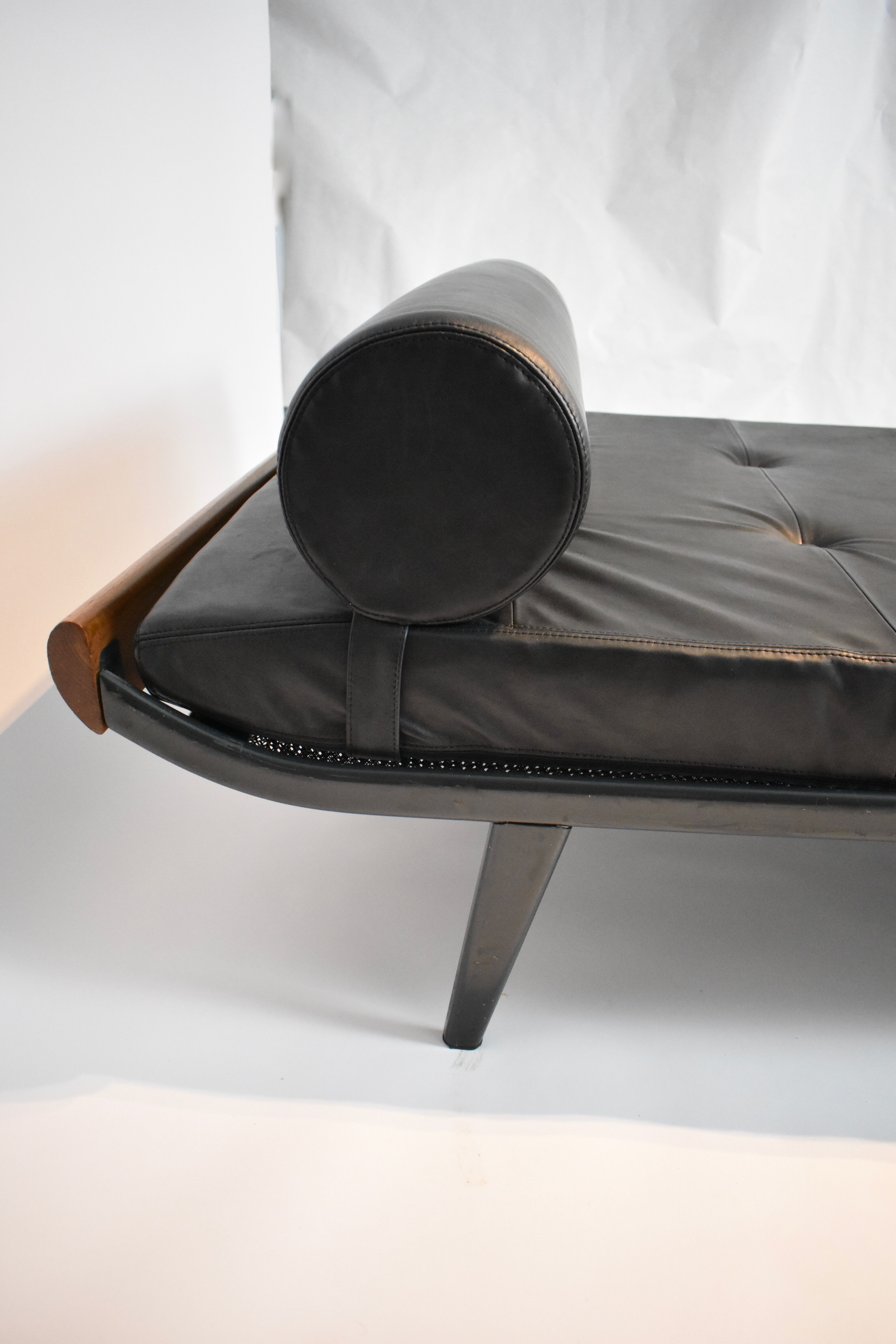 Day bed "cleopatra" design dick Cormeyer for Auping