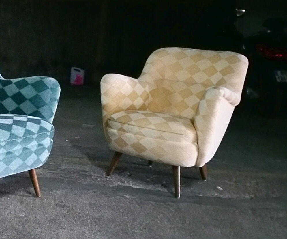 Restored organic year 50-60 club Chair
