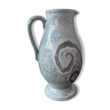 Grey pitcher André Freymond