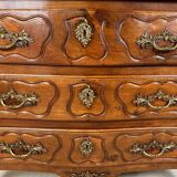 Commode en noyer ancienne