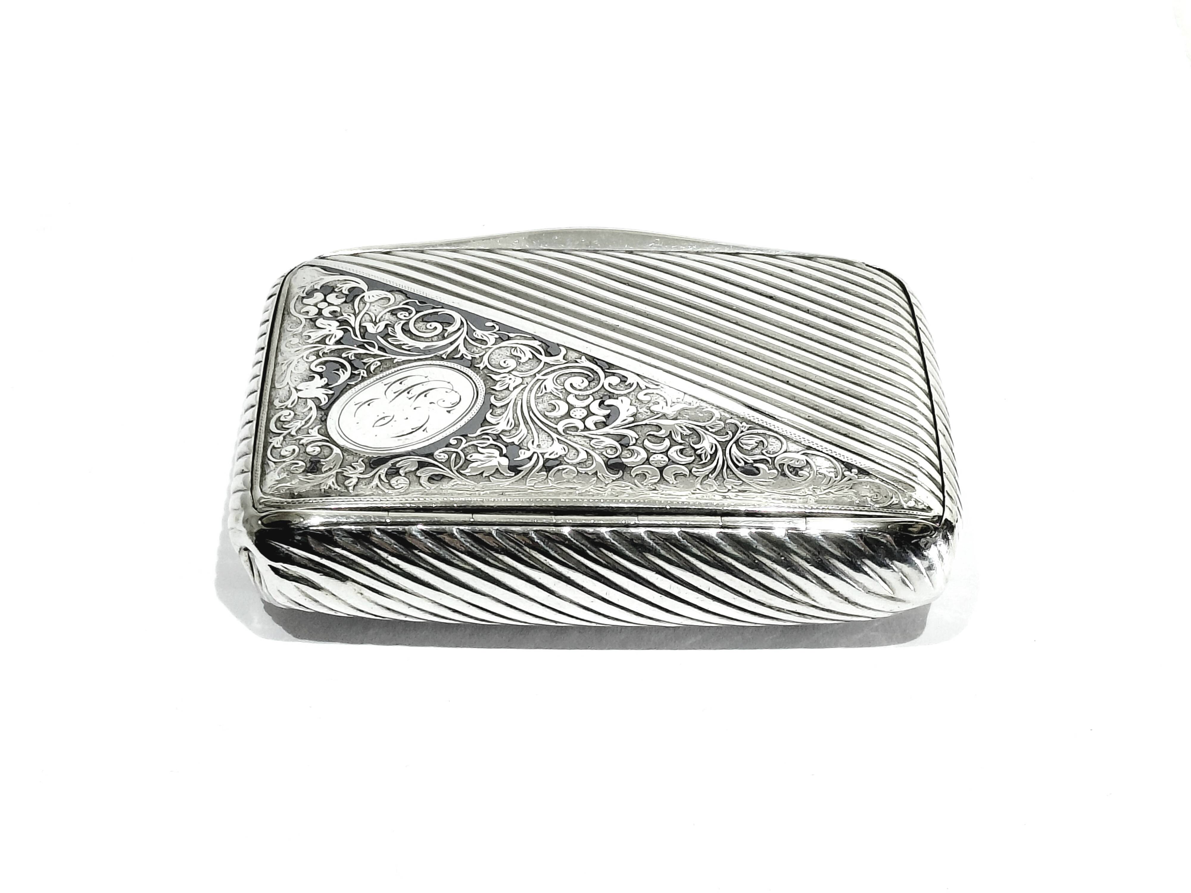 AUSTRIA - SILVER SNUFF BOX