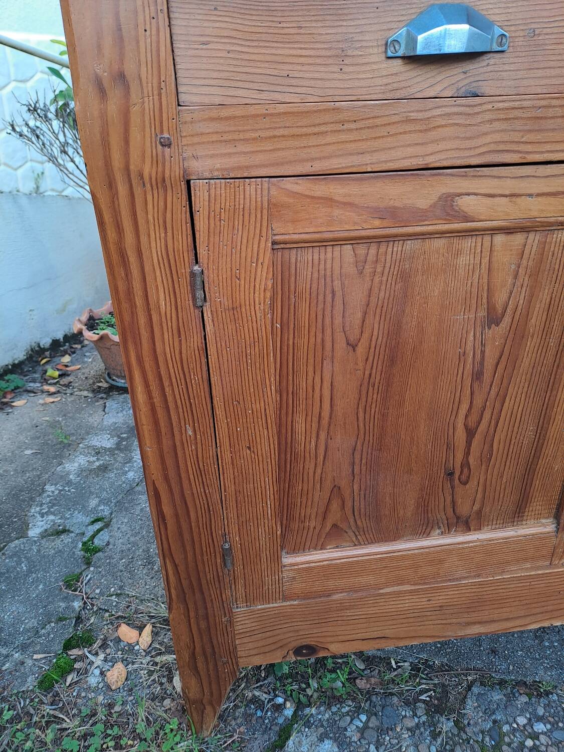 Parisian buffet from the 1930s