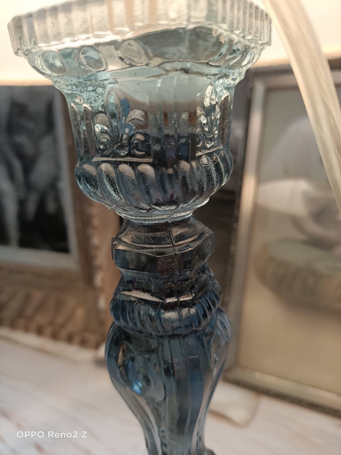 Paire de lampes en verre bleuté