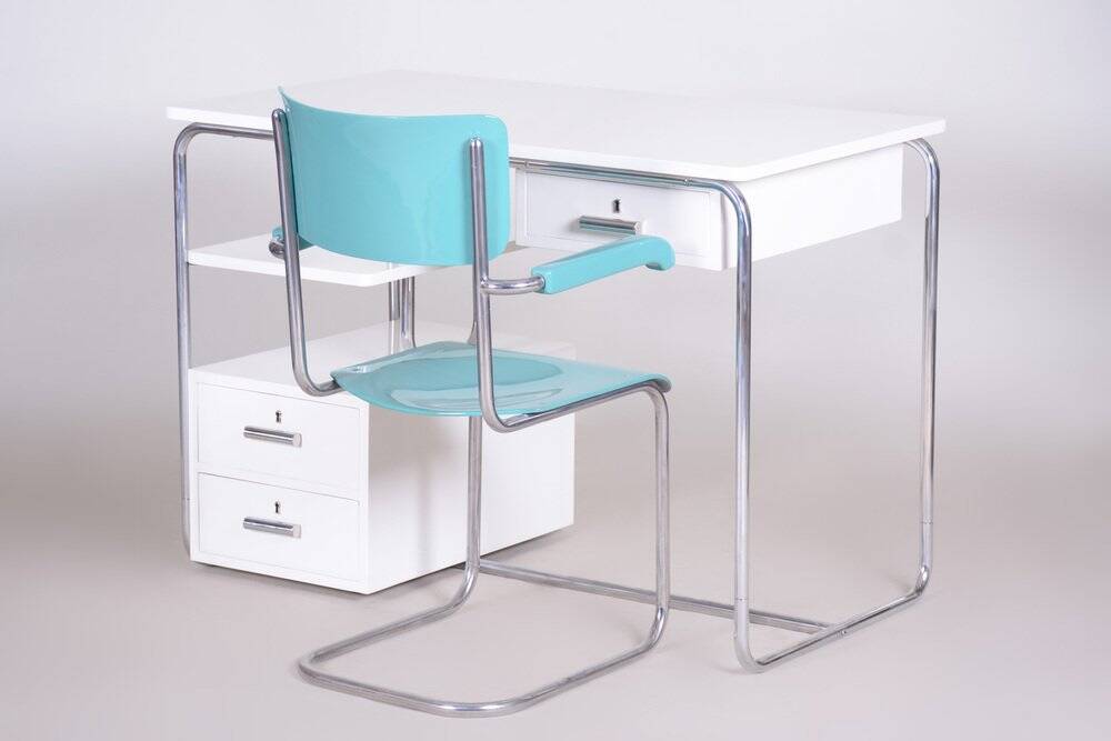 Bauhaus Desk in Chrome-Plated Steel and White Lacquered Wood, Germany, 1930s