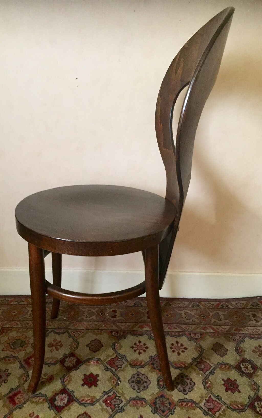 Chaise Baumann modèle Mouette