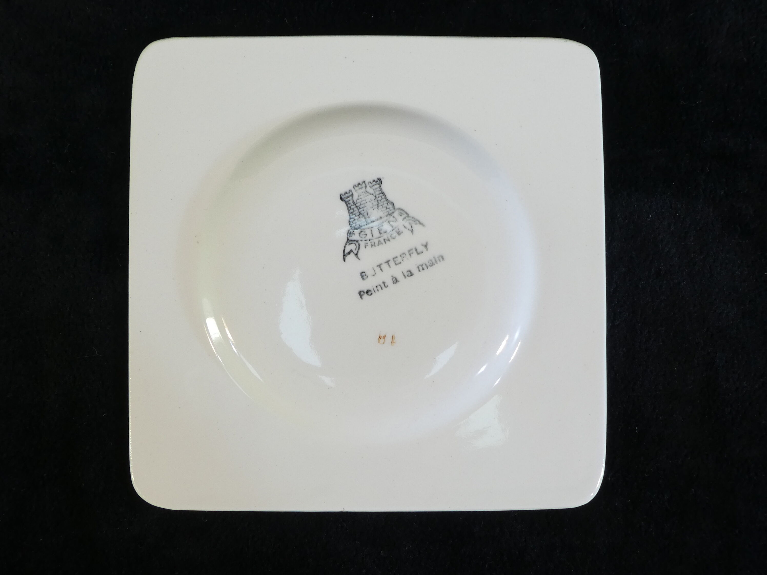 Cake service in faiences by Gien model butterfly