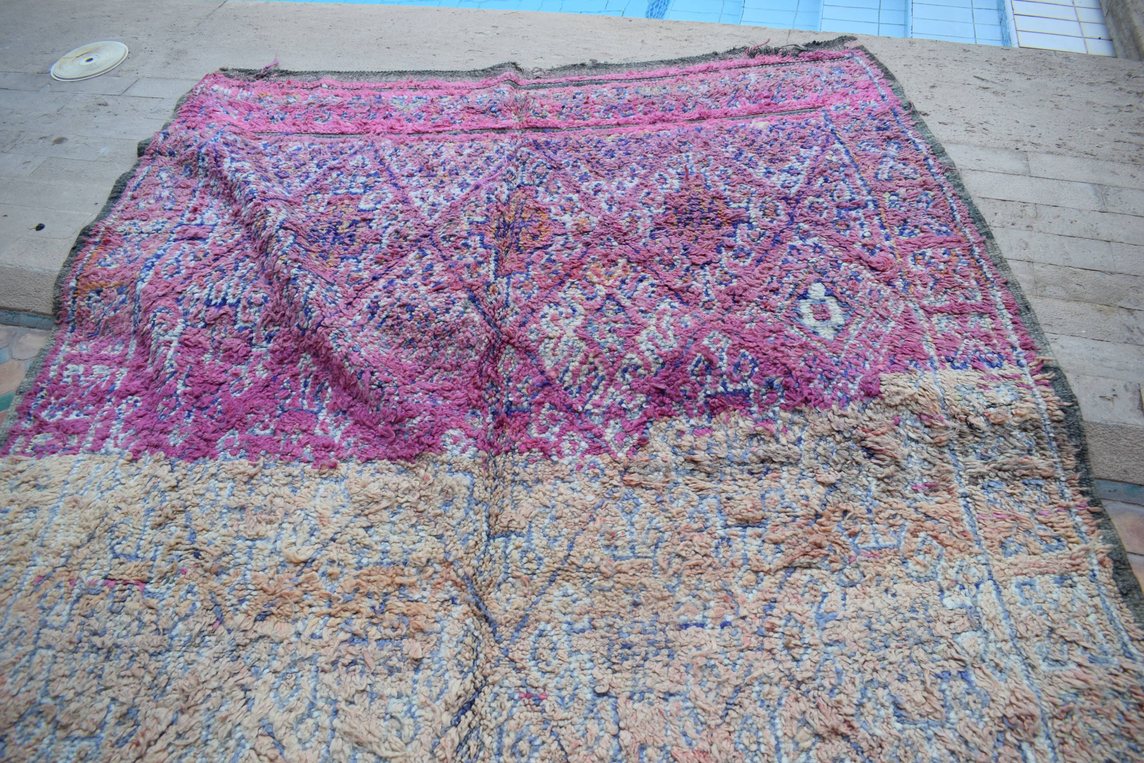 Moroccan Berber rug vintage atlas