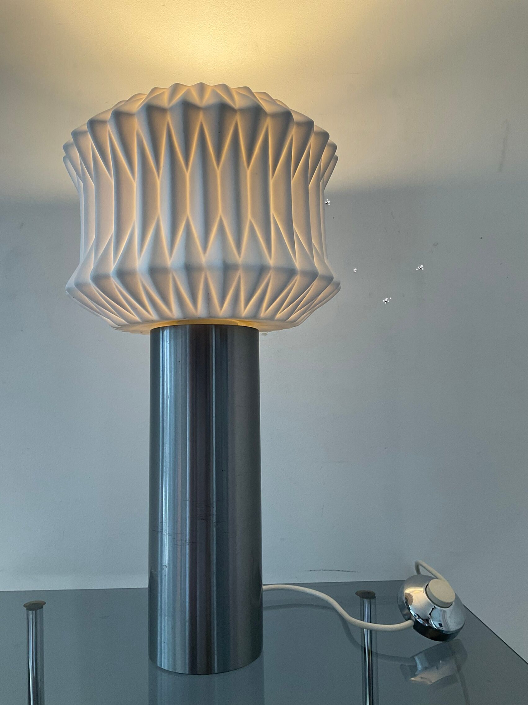 Vintage lamp 70s porcelain and chrome foot
