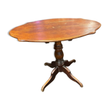 Violin table