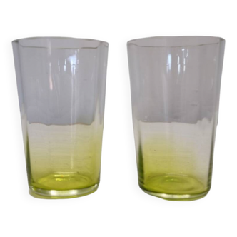 Verres à boire de couleur néon du milieu du siècle, années 1950