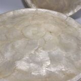 Set of mother-of-pearl plates