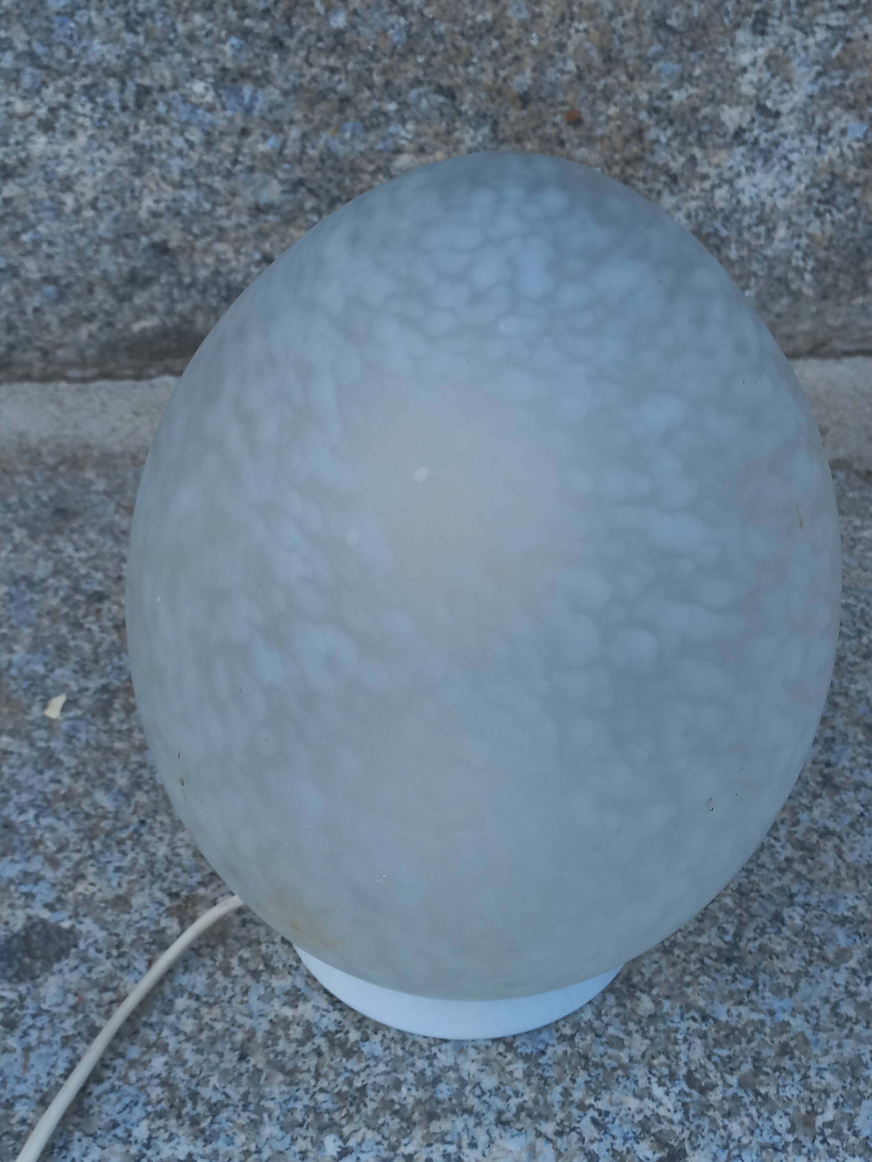 Speckled glass egg lamp by Vianne from the 1980s.