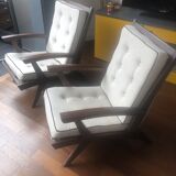 Free-span armchairs