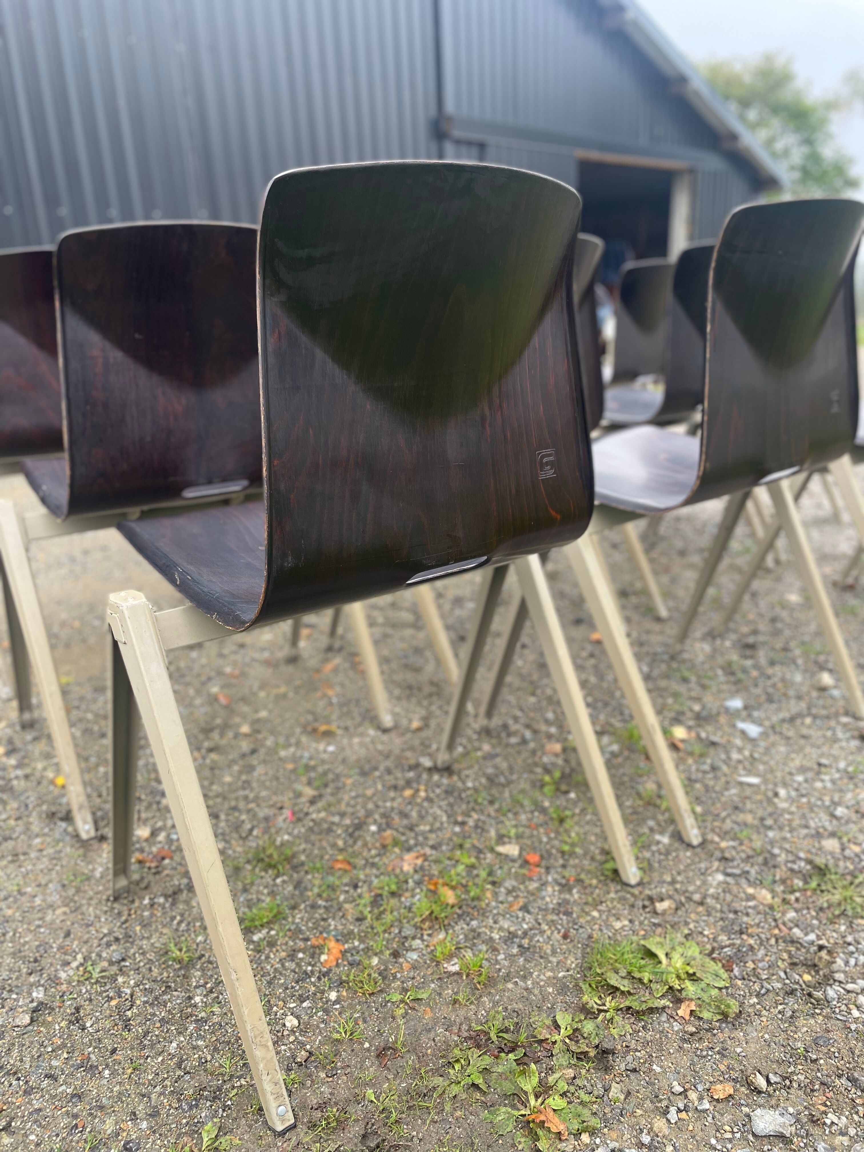 Set of 14 Galvanitas S22 chairs