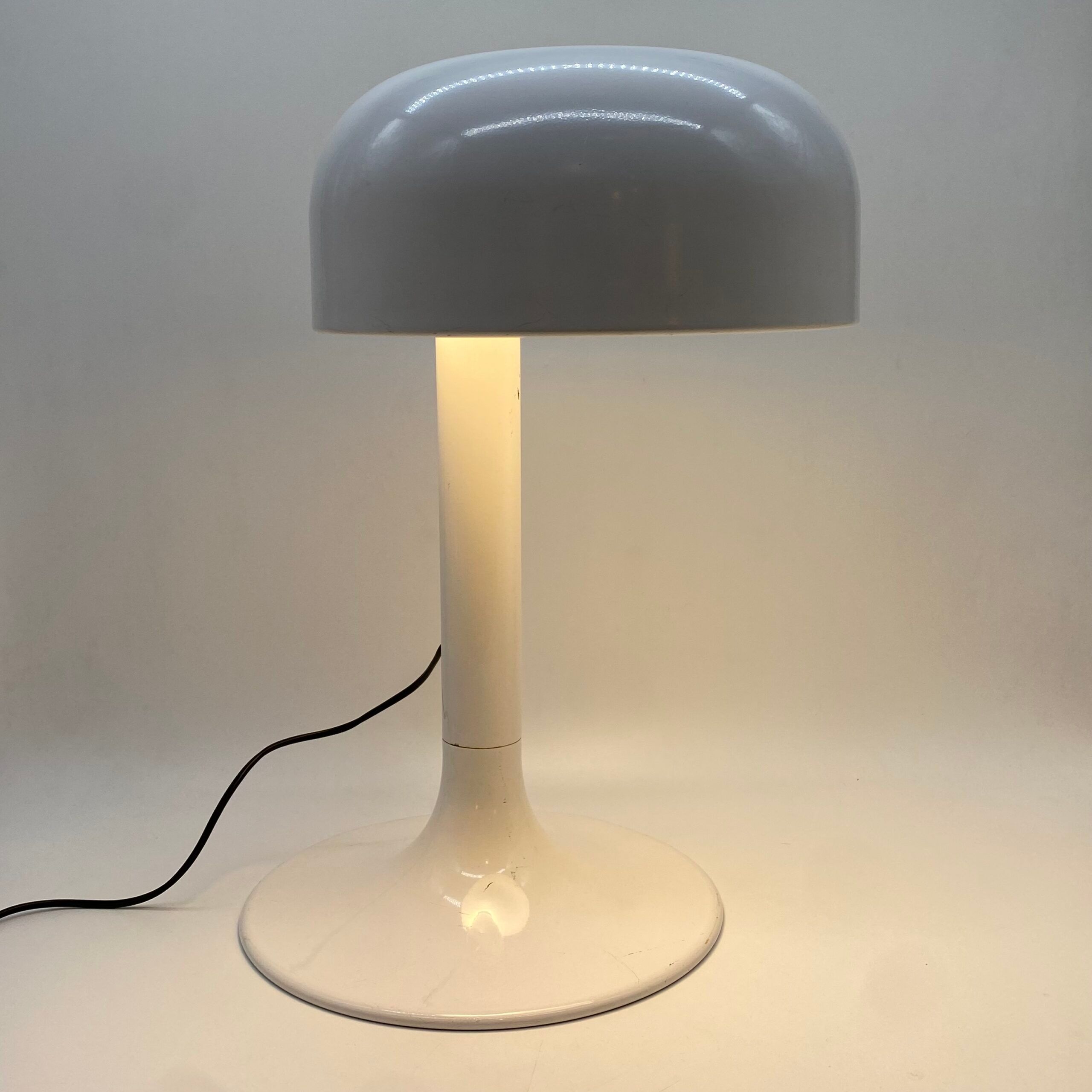 "Studio" lamp model 3105 – Carlo Viligiardi for Stilnovo, 1972