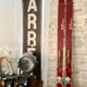 Paire de ski vintage en bois