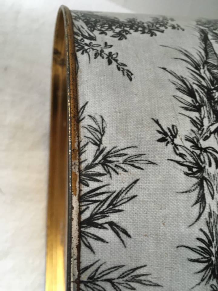Metal wastebasket old décor fabric of jouy