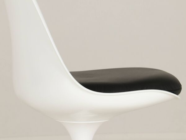 Chaise Tulipe par Eero Saarinen pour Knoll International US 1960