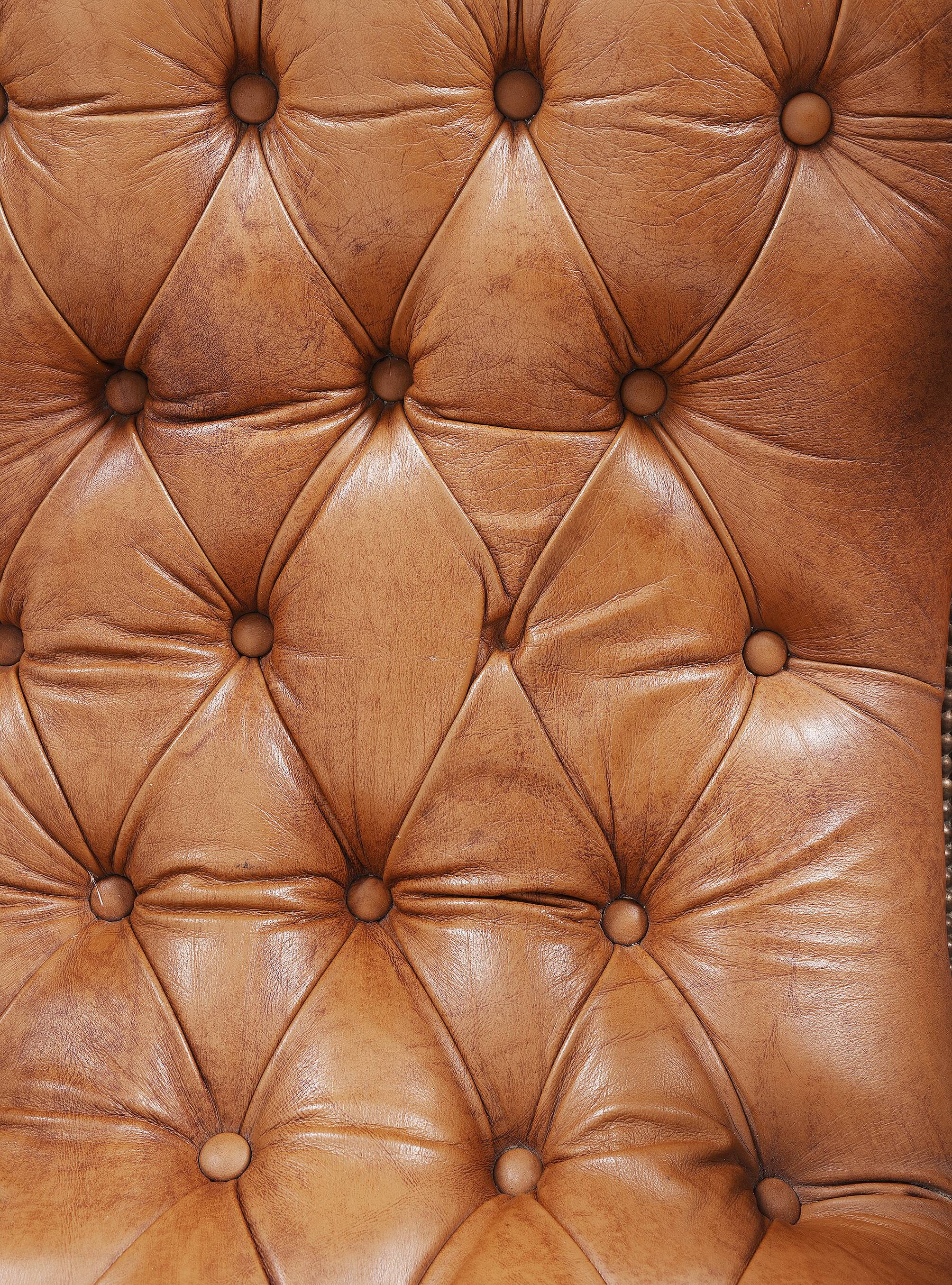 Rocking chair, Chesterfield style