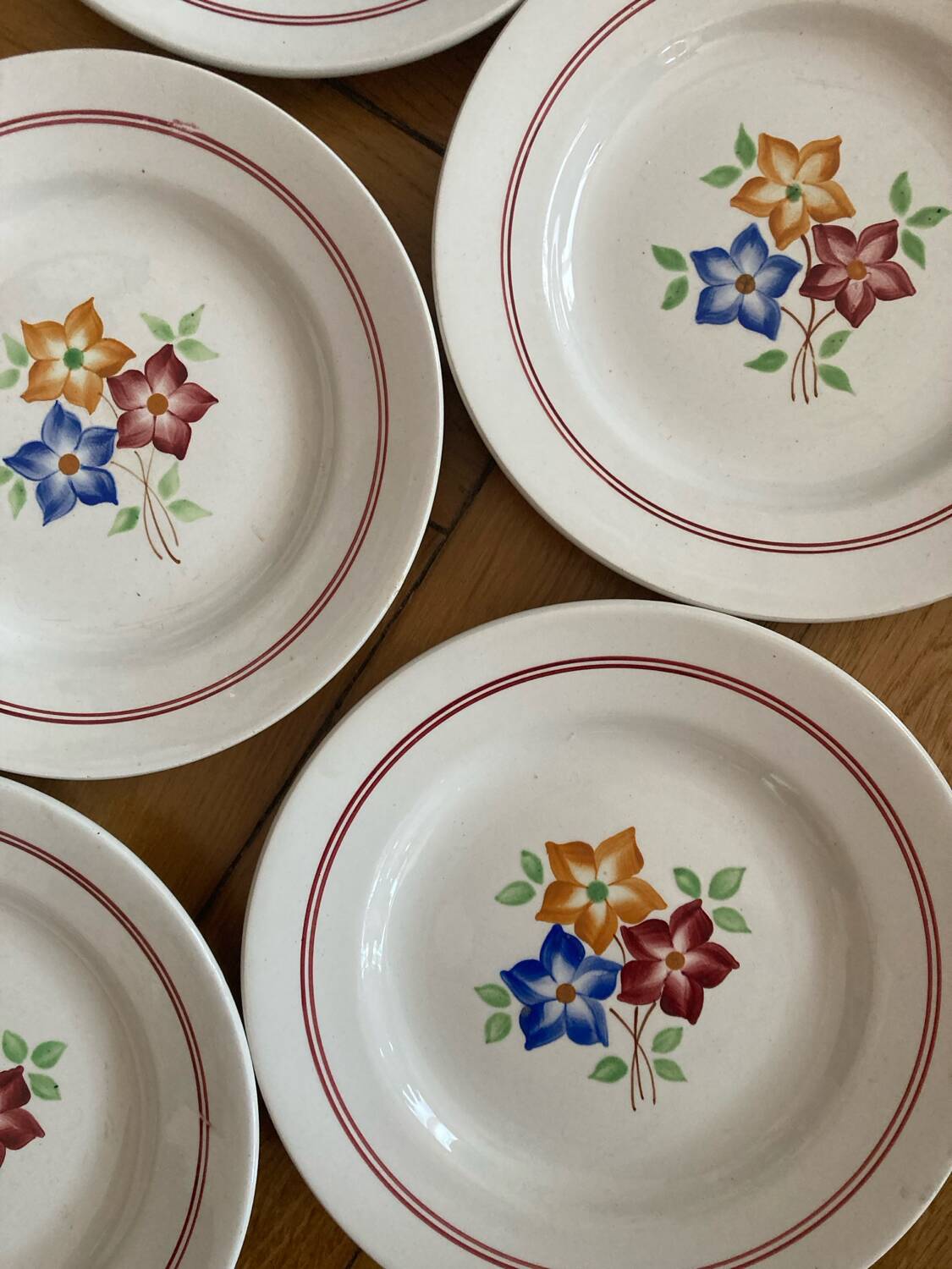 Dessert plates Moulin des Loups the hive