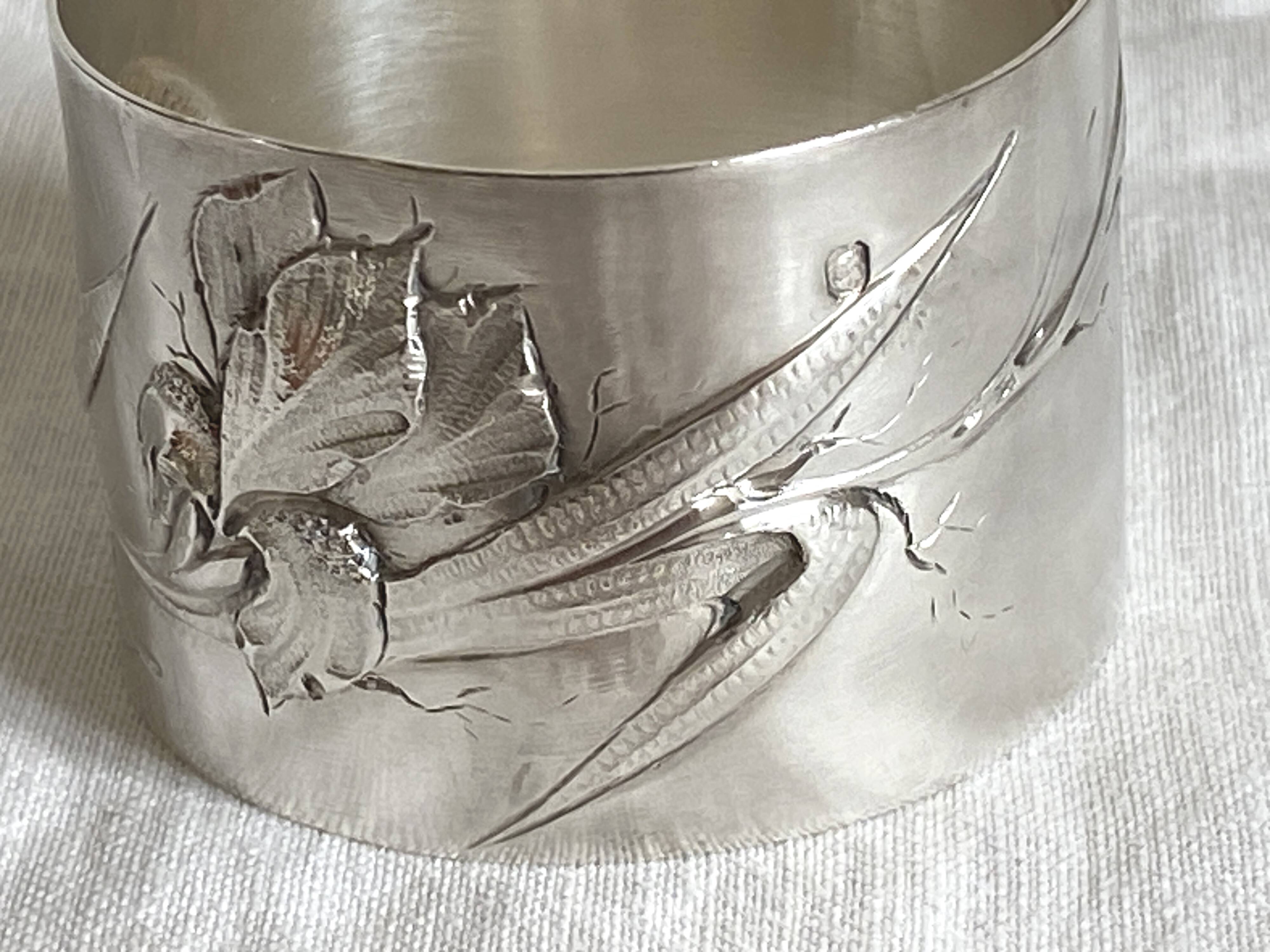 Solid silver napkin ring with Iris Art Nouveau decor