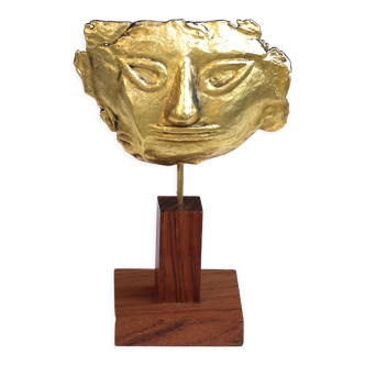 Mayan mask sculpture in gilded metal, 70 cm