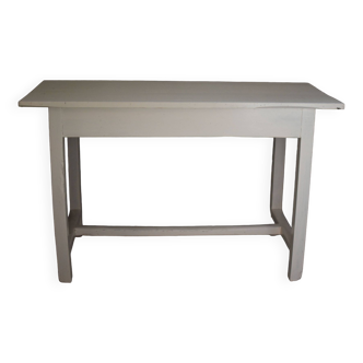 White farm table