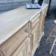 Bar / comptoir en bois brut