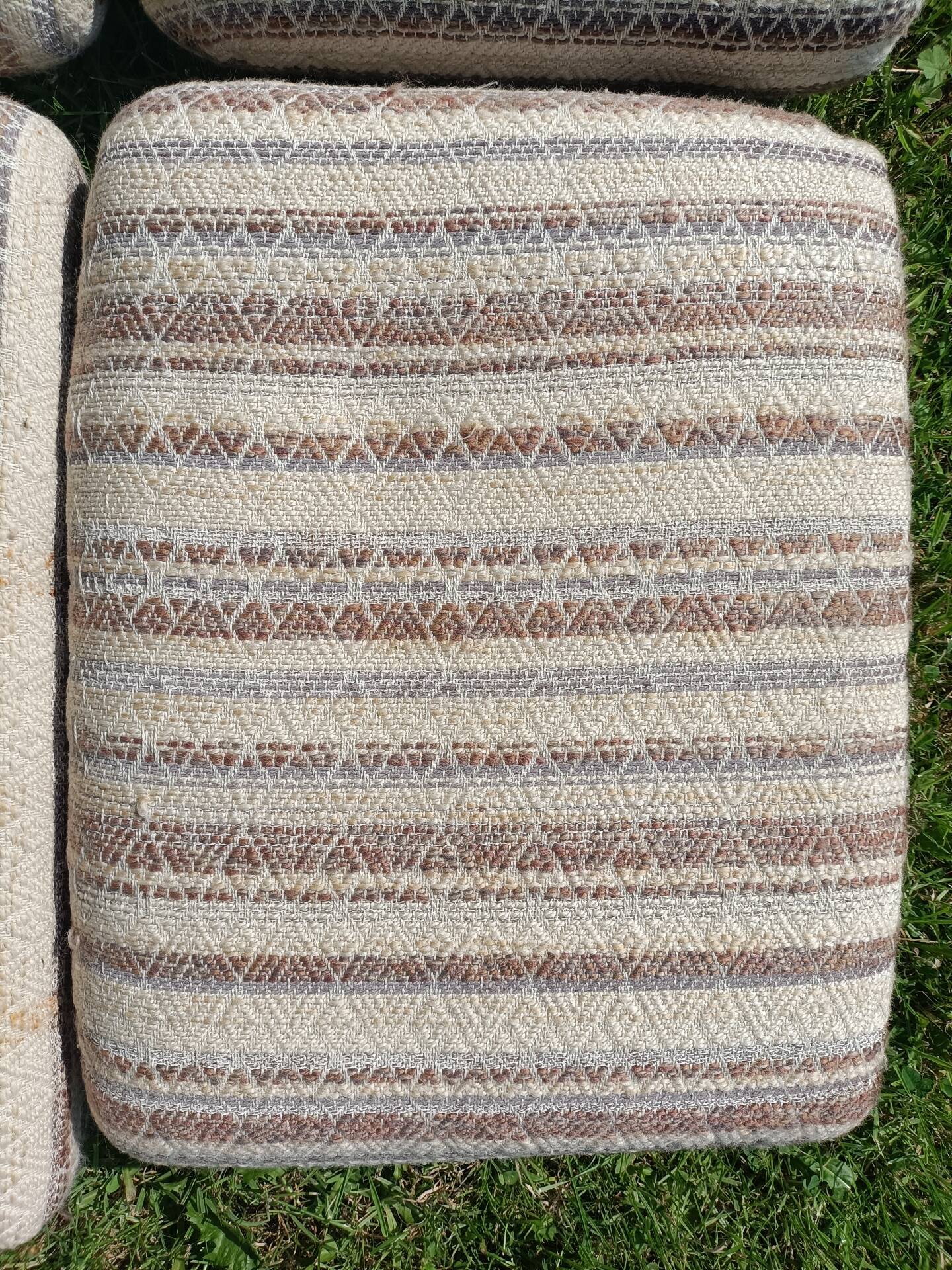 Cushion Set