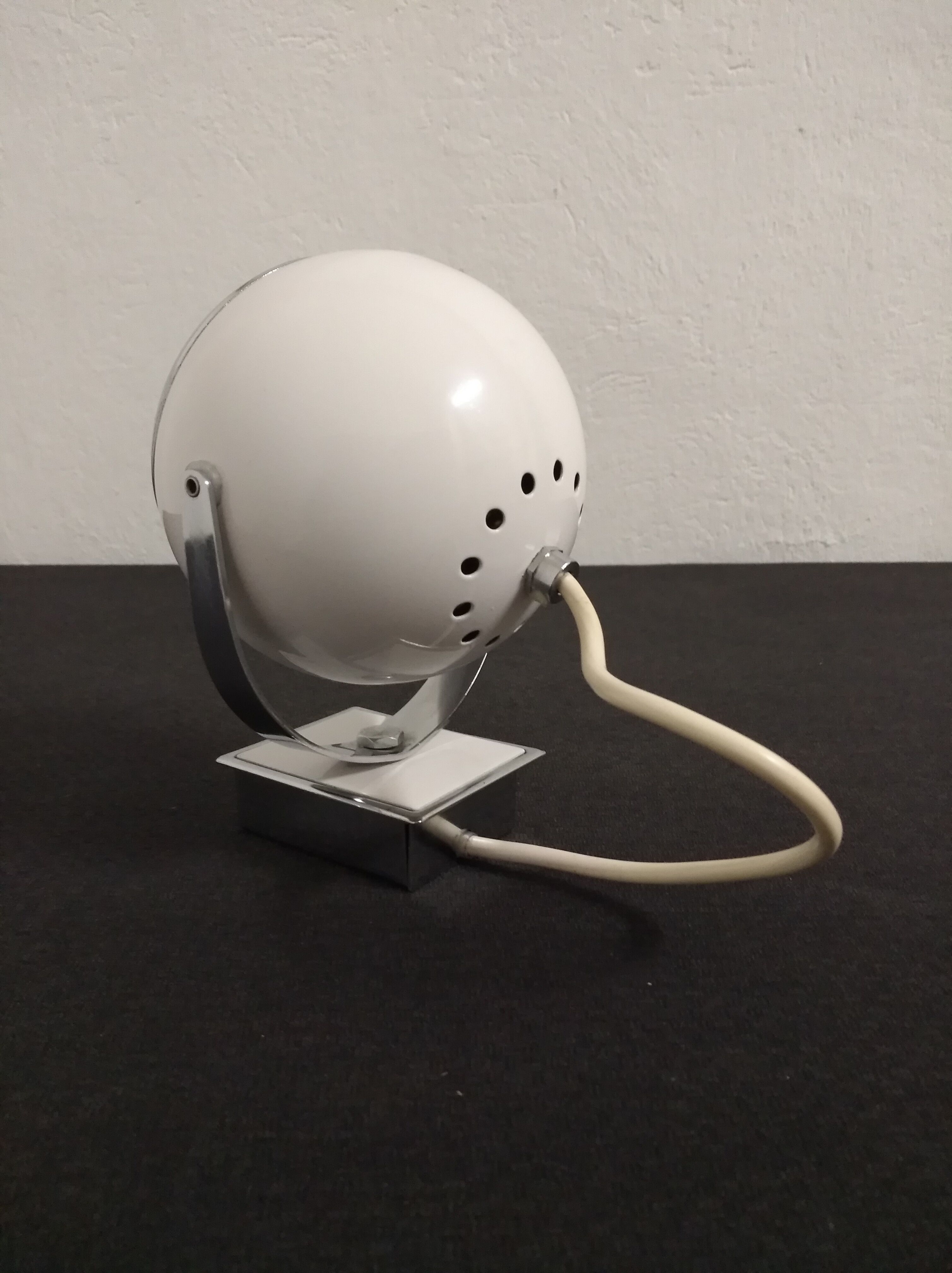 Spot eye ball sconce, 60/70s