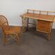 Bureau et sa chaise en rotin
