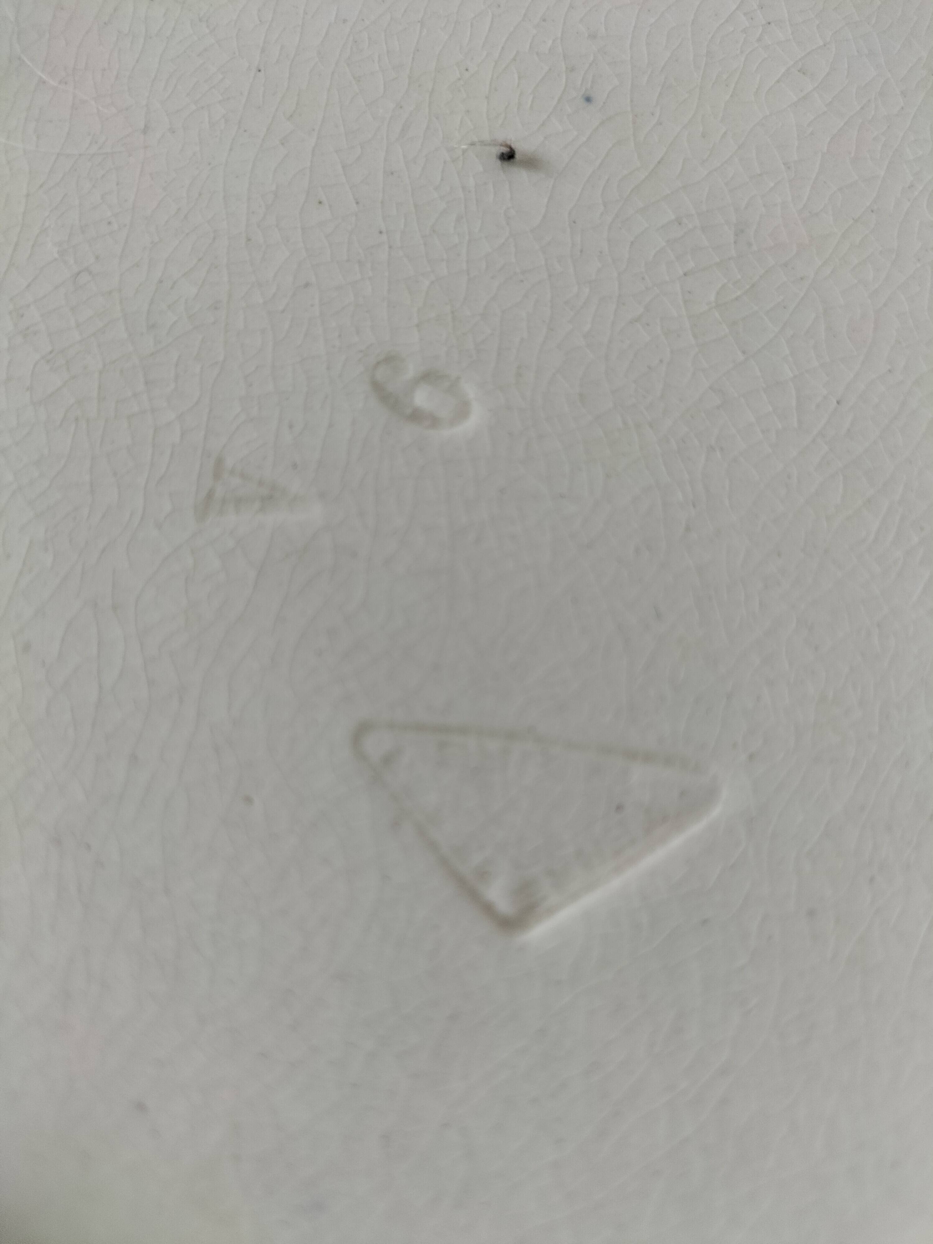 Large antique Gien earthenware dish – braided border – late 19th century