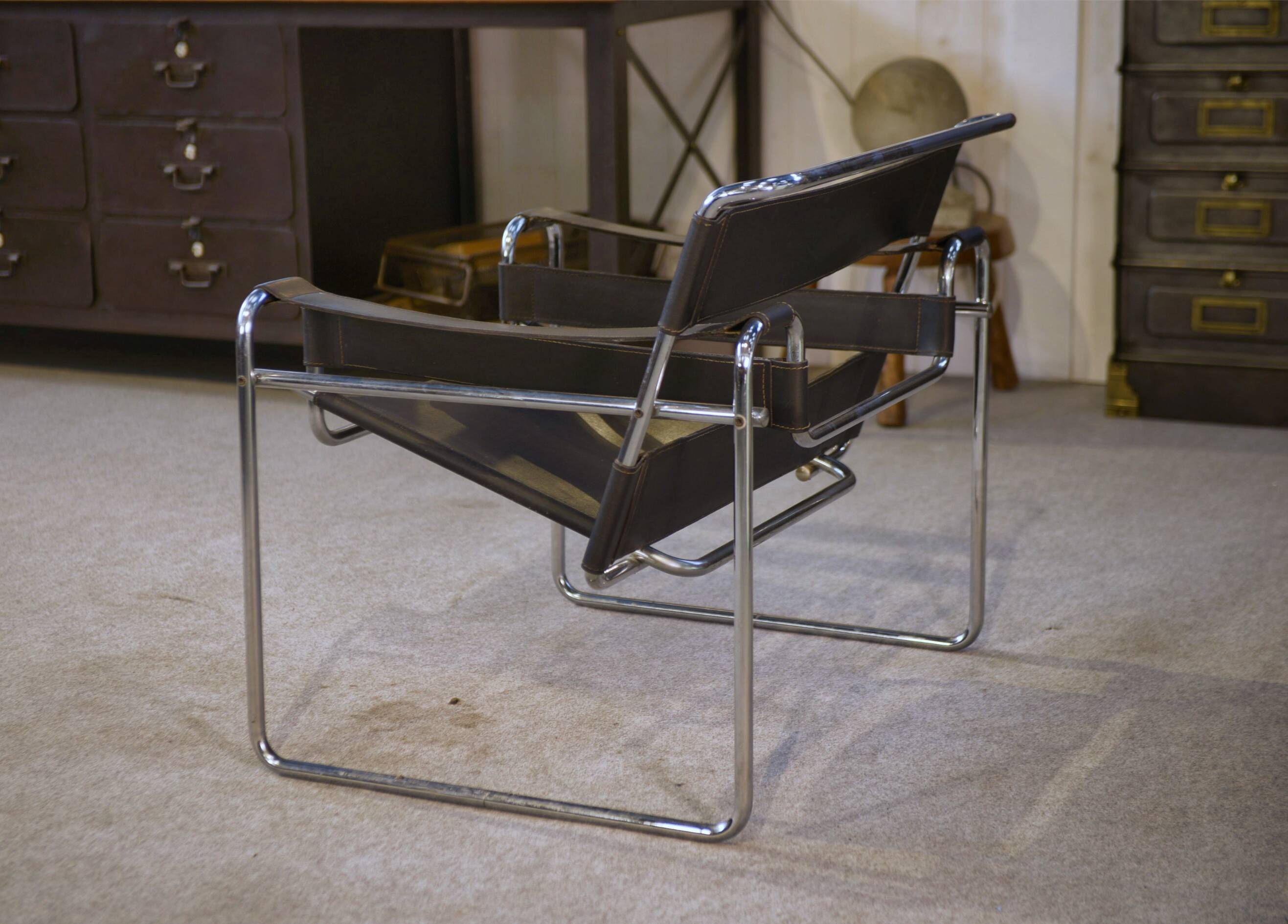 Wassily chair by Marcel Breuer Bauhaus design 1970s