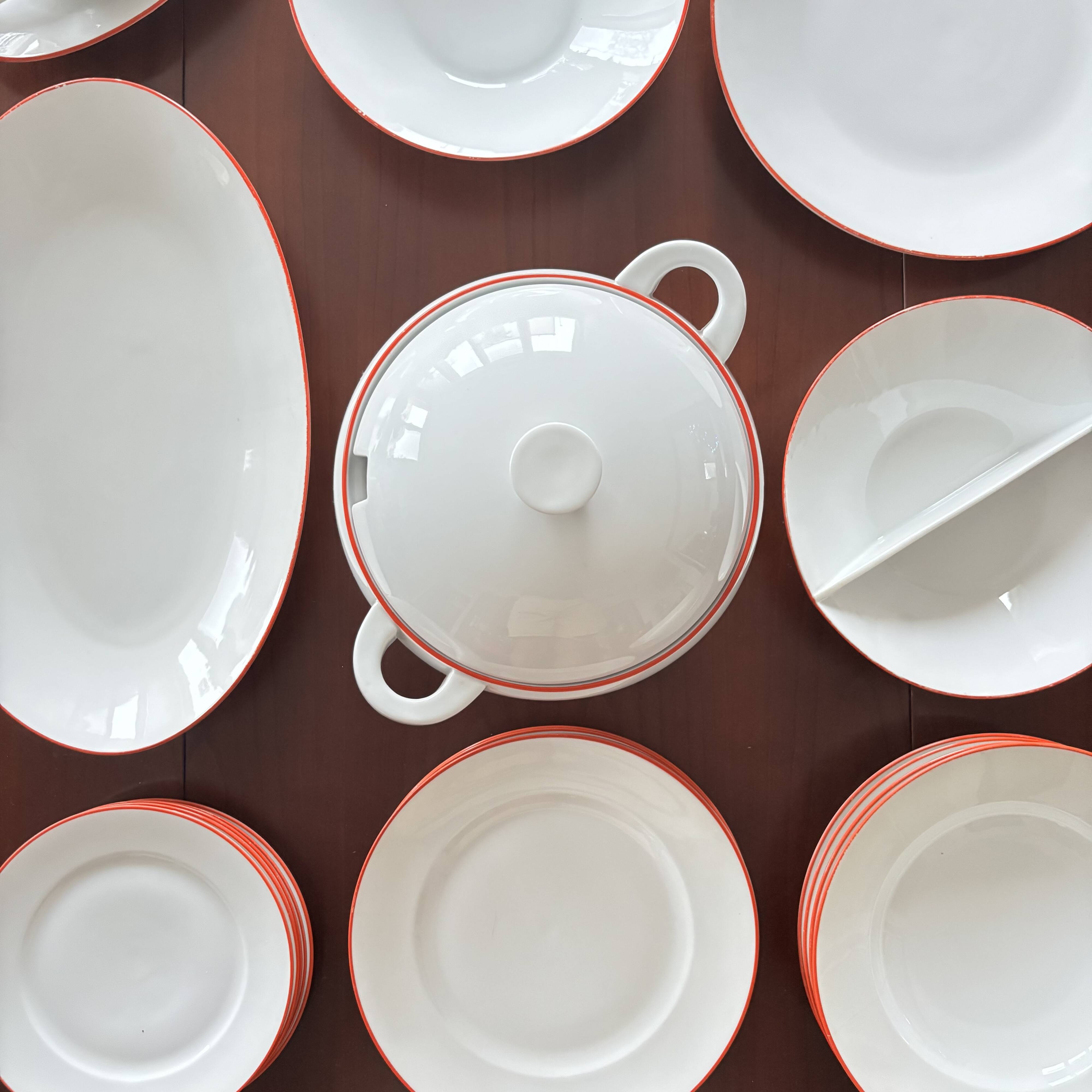 Ladislav Sutnar, dining set by Krasna Jizba, Czechoslovakia, 1903