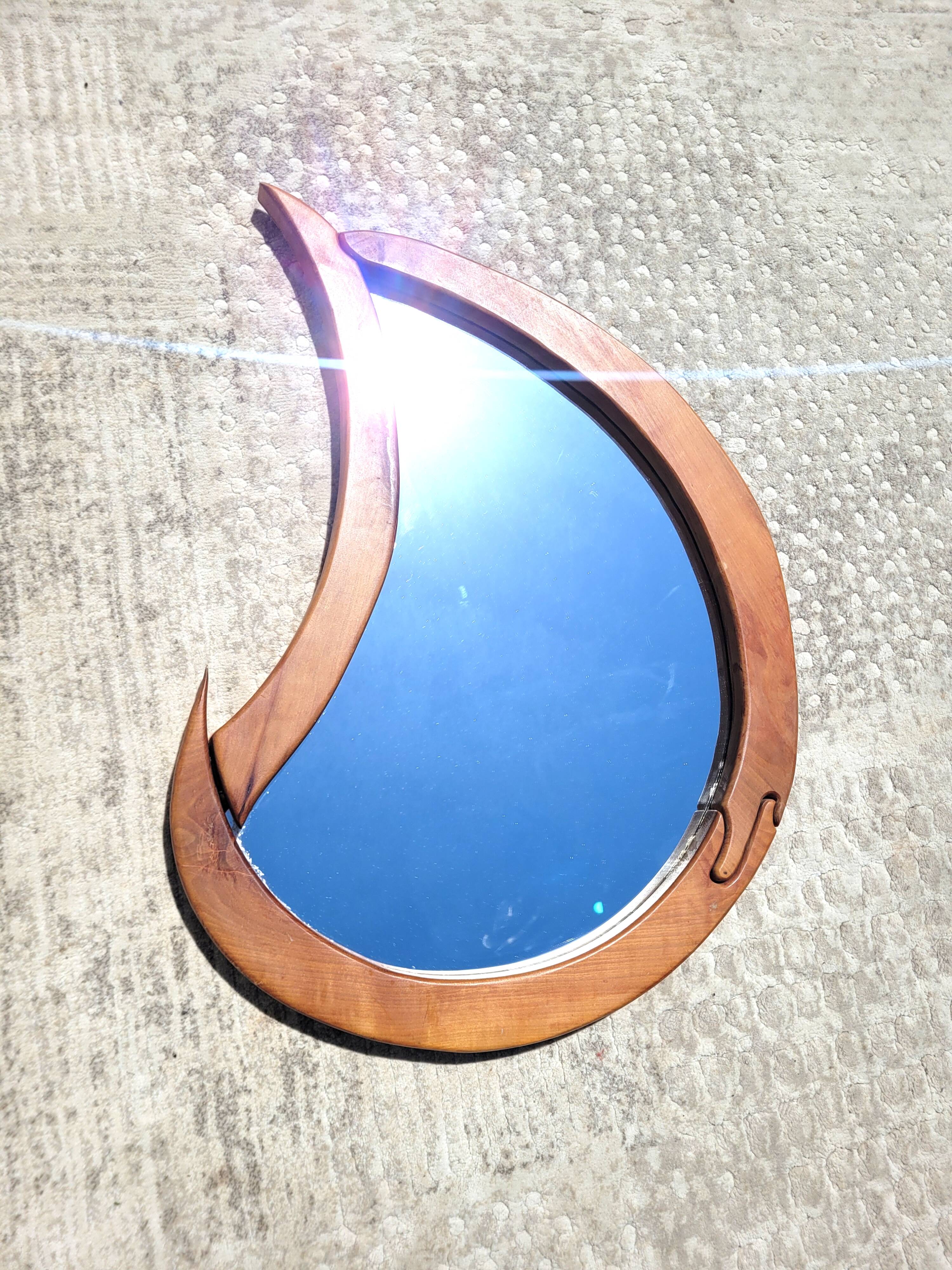 Free-form vintage mirror