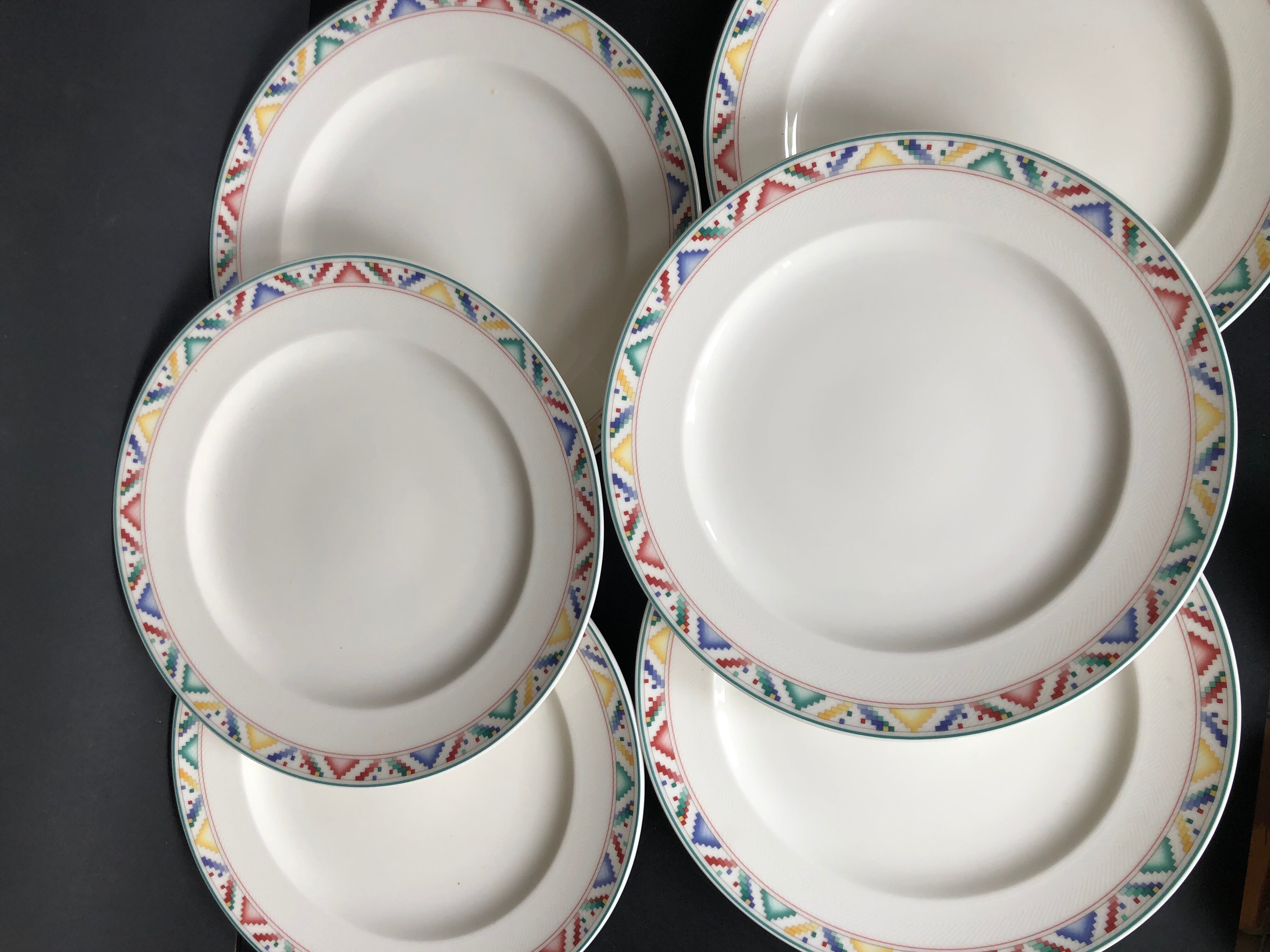 Six large porcelain plates Villeroy and Boch