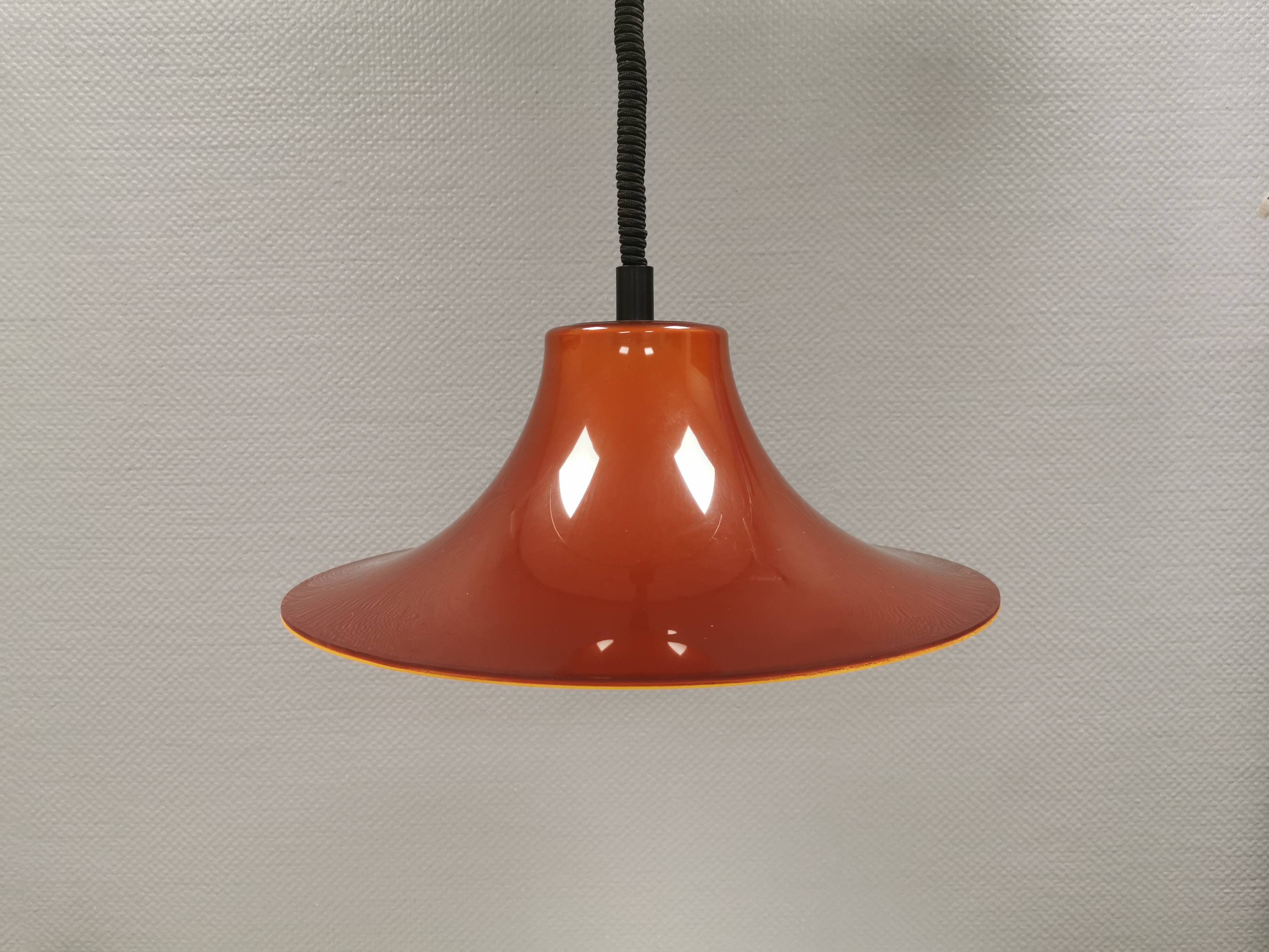 Lampe à suspension Jo Hammerborg pour Fog&Mørup modèle Plain de 1977.