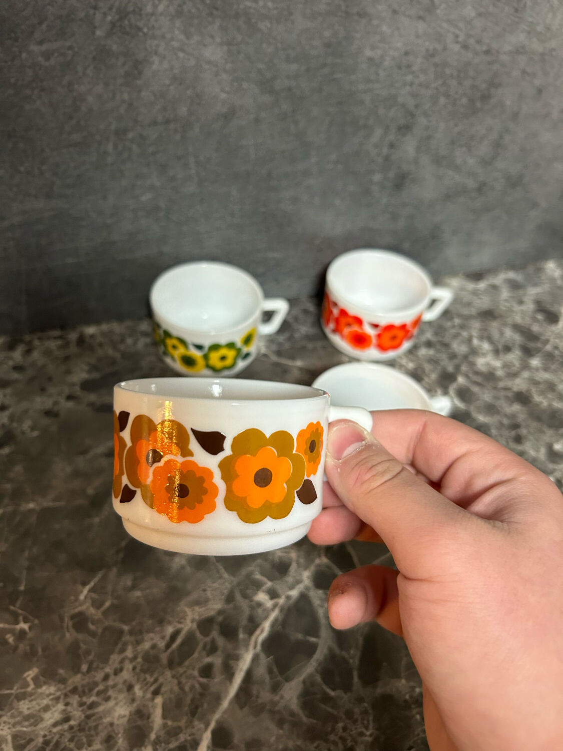 Tasse à café arcopal lotus vintage rétro pops