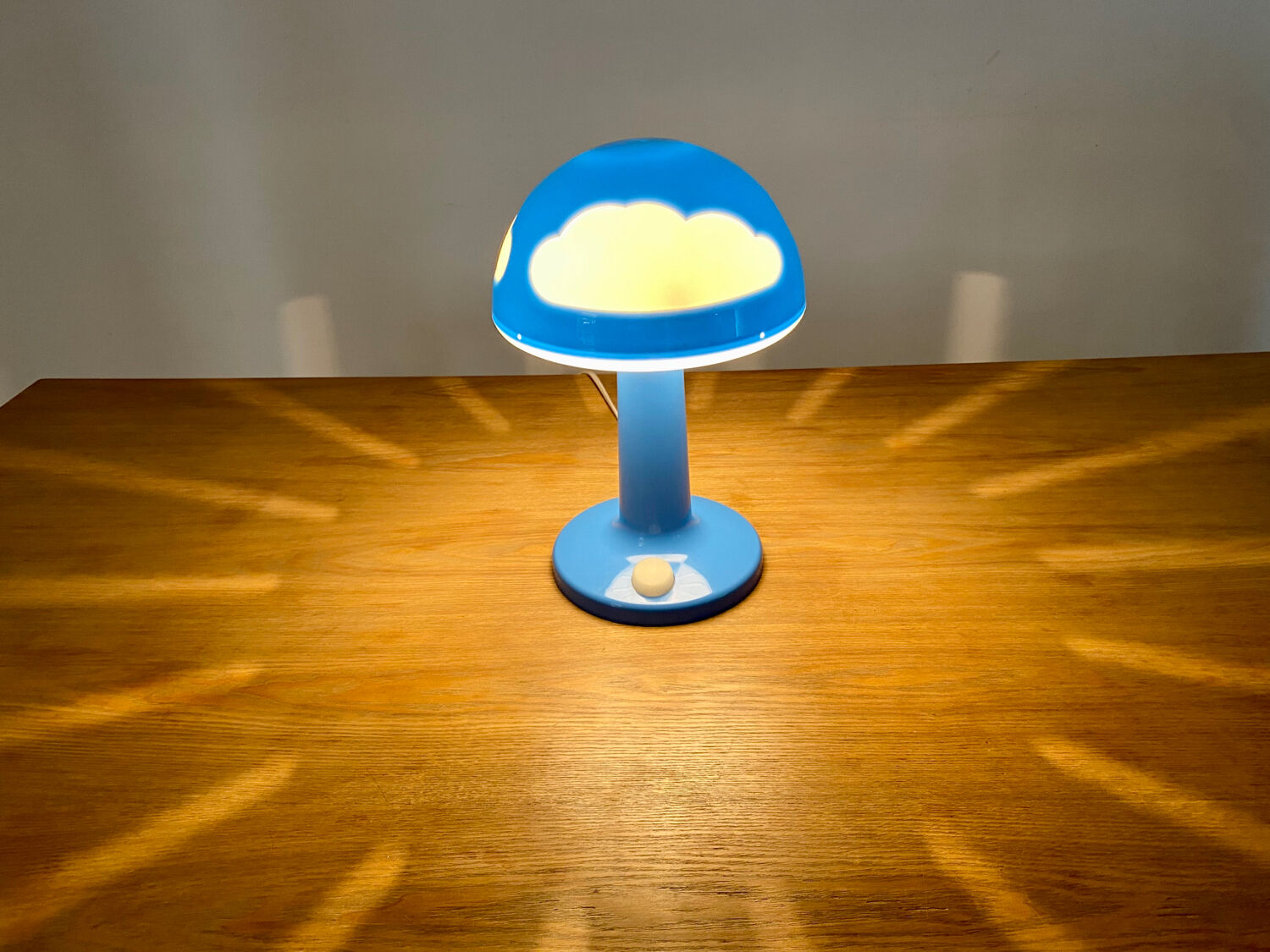 Cloud mushroom lamp IKEA Skojig design Henrik Preutz collector vintage 90