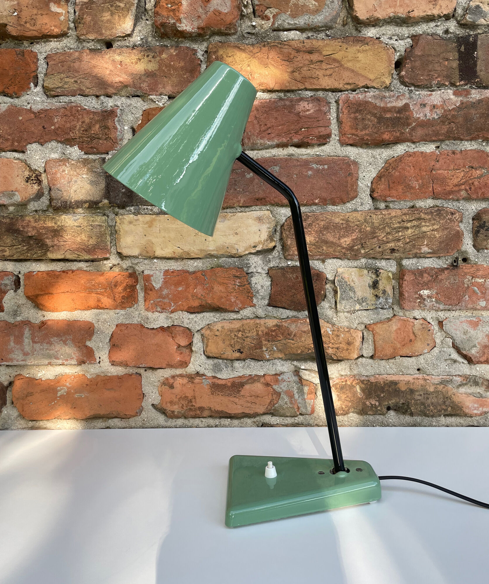 Green table lamp, 70's