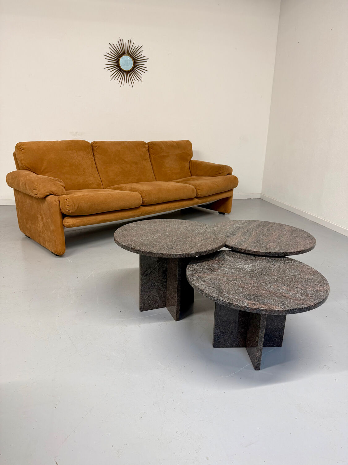 Vintage 1970s design round granite nesting coffee table with 3 elements.