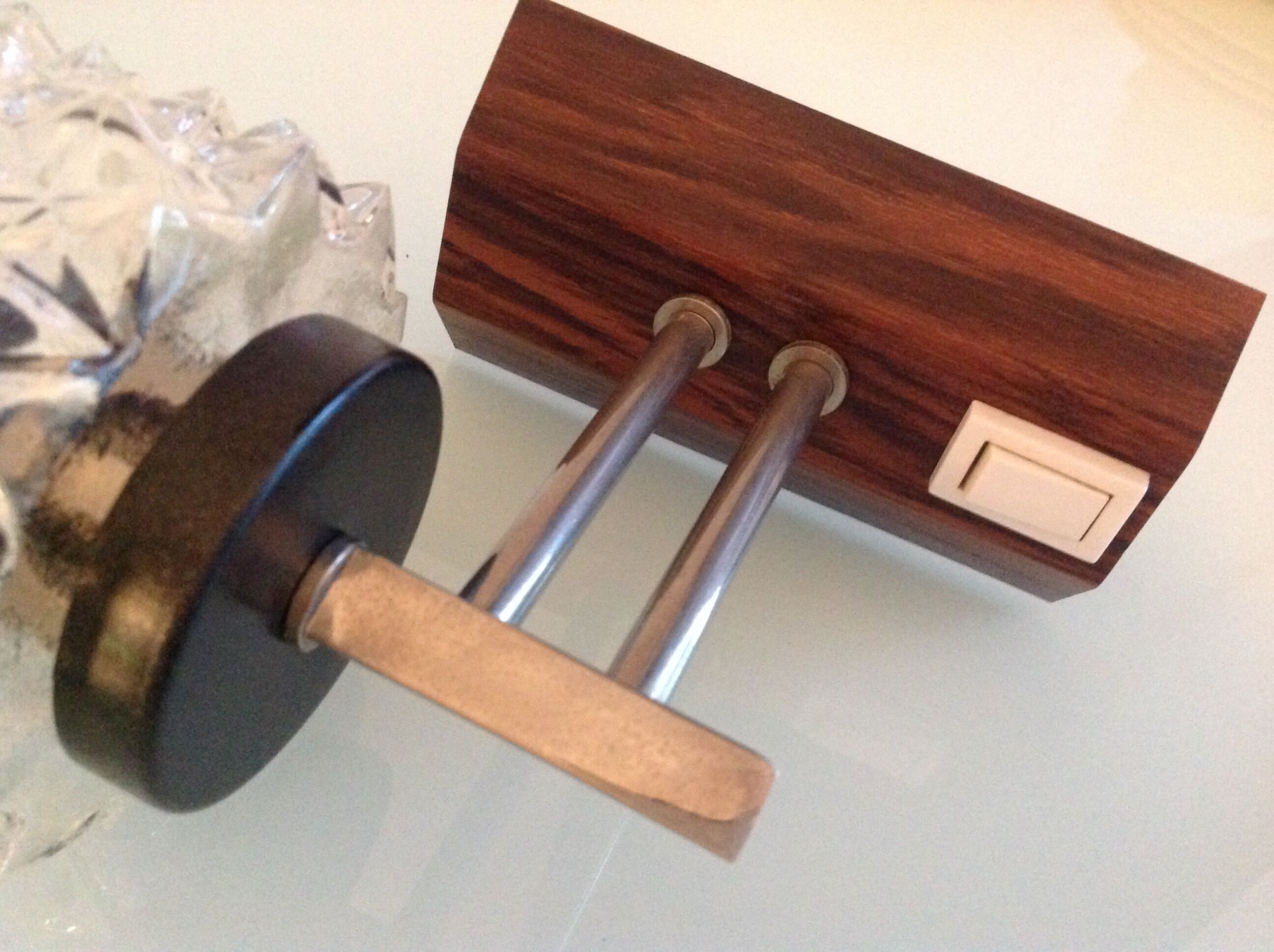 Structured glass wall lamp / vintage 60s-70s