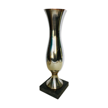 Vase en métal argenté