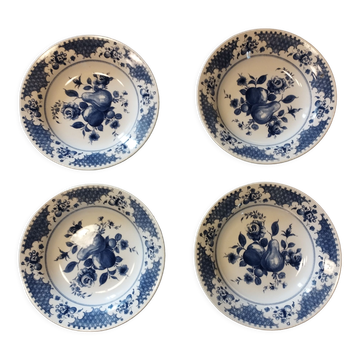 Lot de 4 anciennes assiettes creuses en porcelaine oxford   décor bleu - motifs: fruits et fleurs