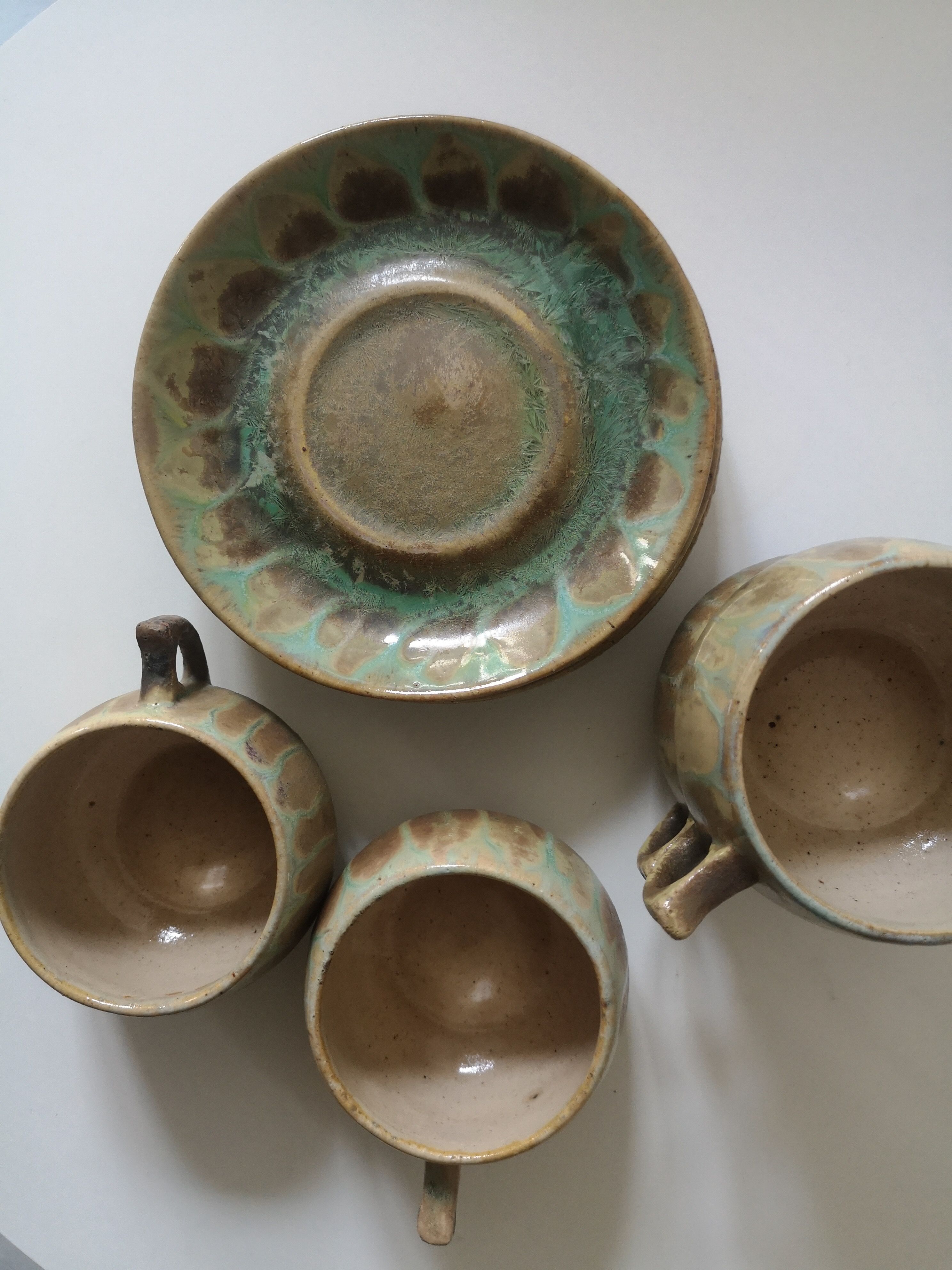 Service box enamelled stoneware coffee cups, pierrefonds 1950