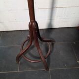 Perroquet ancien en bois courbé