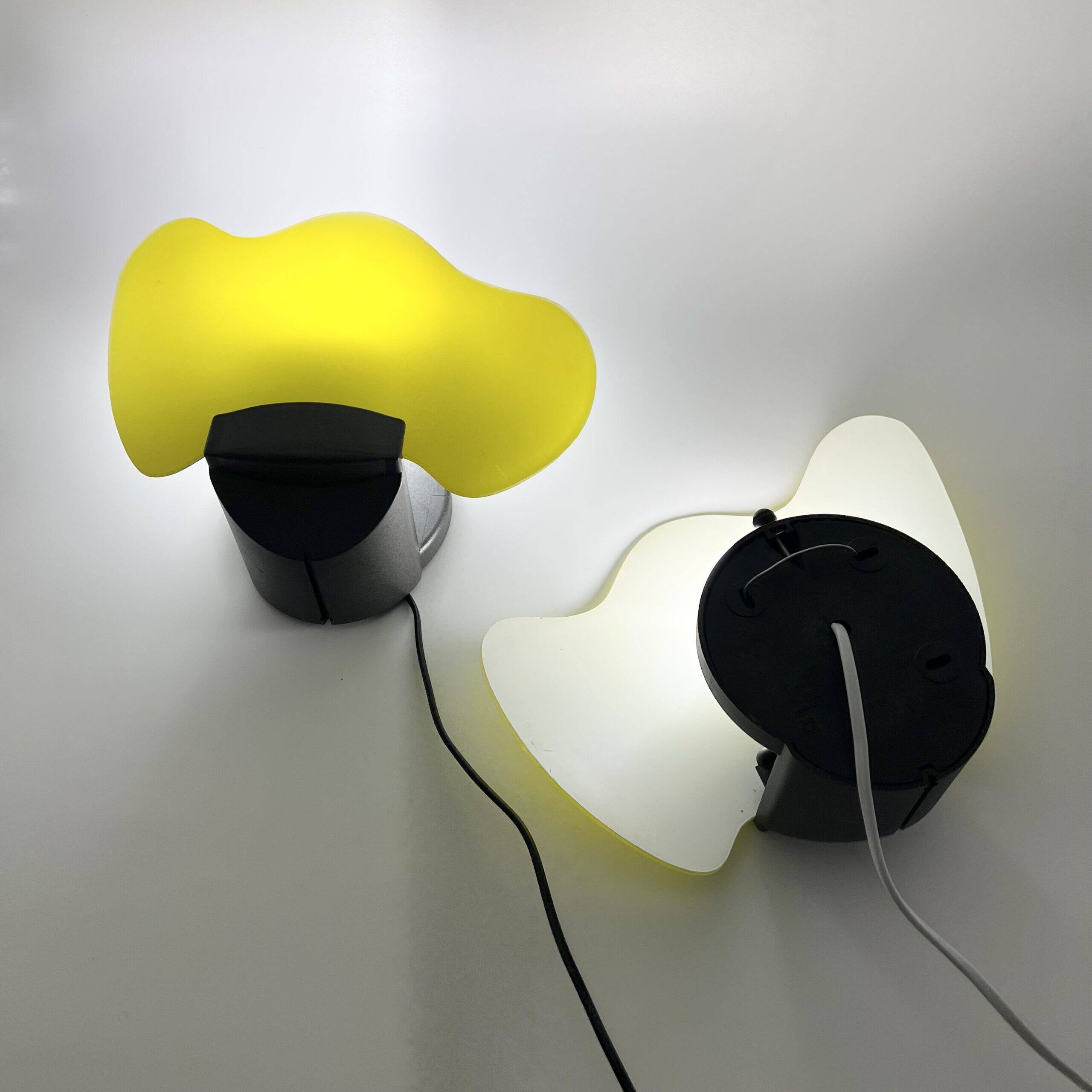 Pair of modernist wall lights "Laguna Light" - Italy, 1980s