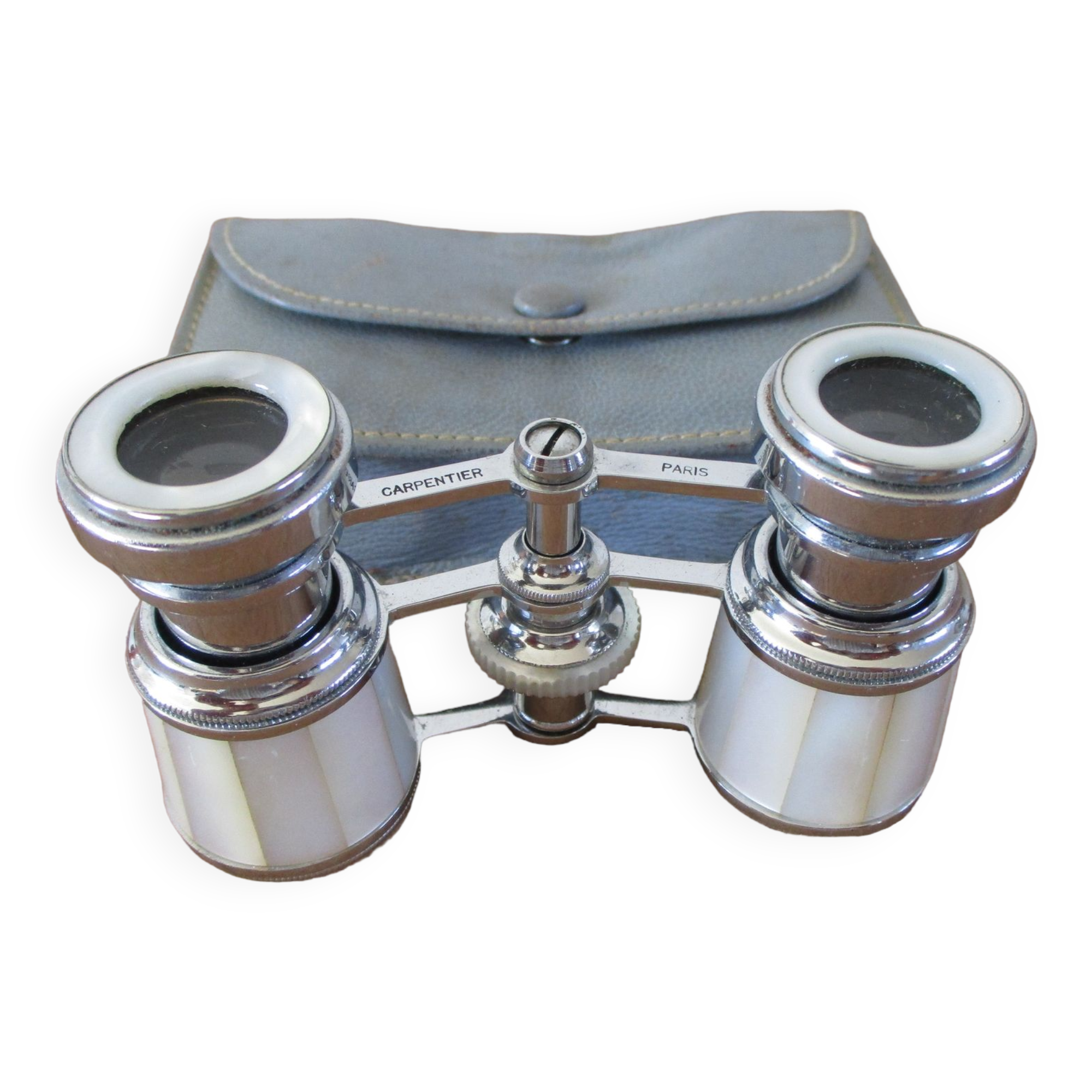 Pair of theater binoculars and its Carpentier Paris case 50s